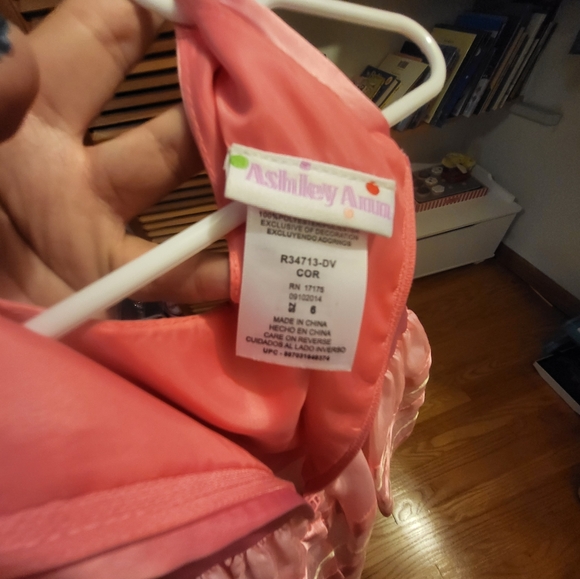 Ashley Ann size 6 formal fancy dress for girls. - Picture 2 of 4